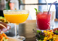 Load image into Gallery viewer, 4oo Refreshing Punch Recipes